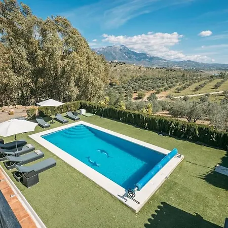 Casa Wood - Family With Pool Villa